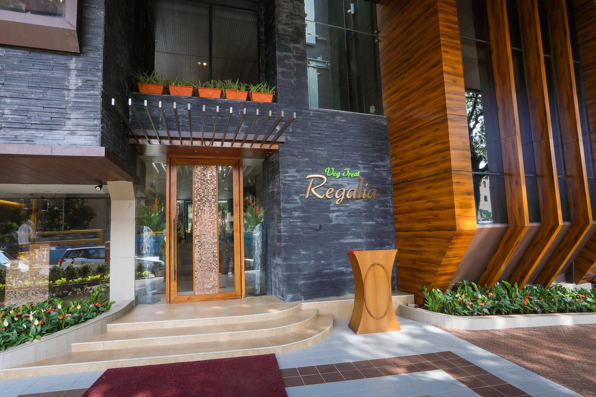 The Grandeur Boutique Hotel Bombaim Exterior foto